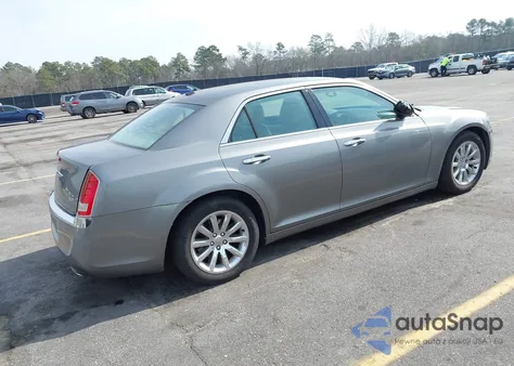 2012 Chrysler 300 Limited z USA, uszkodzony, nr VIN 2C3CCACG3CH199262